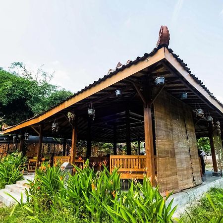 Oyo 3562 Pondok Inspirasi Minggir Klangkapang Buitenkant foto